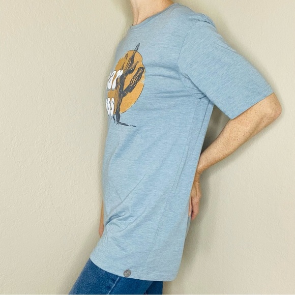 Crowned Free Light Blue Fear Less Desert Cactus Graphic Tee - Picture 2 of 6
